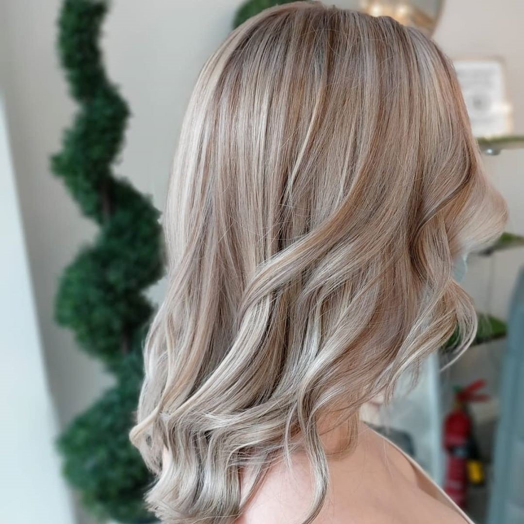 blonde-balayage-hair-colour-at-urban-coiffeur
